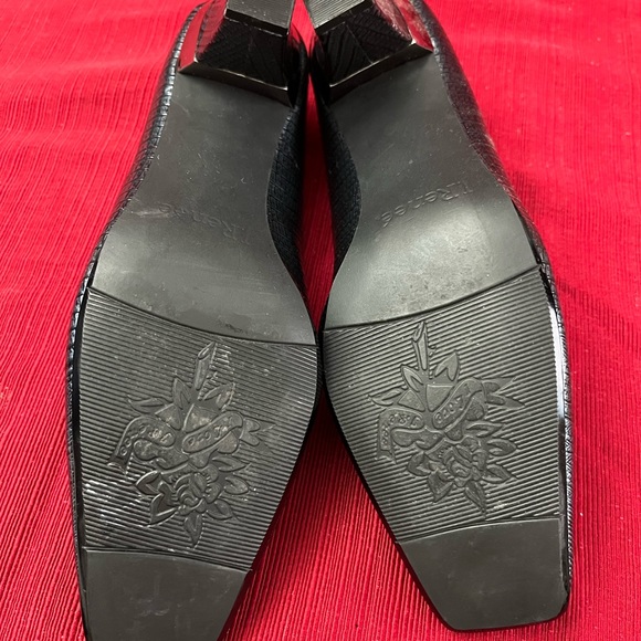 J Renee grayish-blue Shoes - Picture 4 of 9